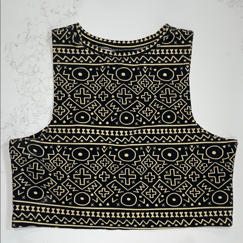 Rebel Robe - Picture 2 of 3
